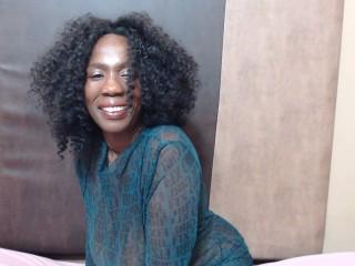 Chat Now with Afrogodess19